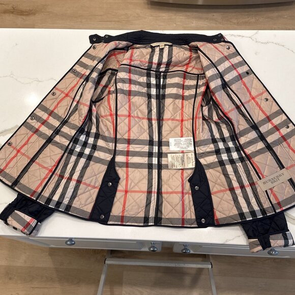 Authentic Burberry Brit Kencott Quilted Jacket in Dark Navy - Picture 9 of 15